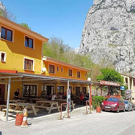 Garganta Del Cares Szálloda *