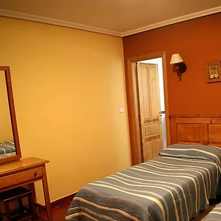 Szálloda Garganta Del Cares *