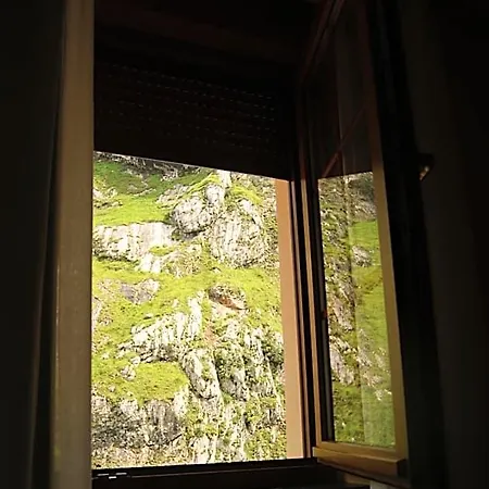 Szálloda Garganta Del Cares Poncebos