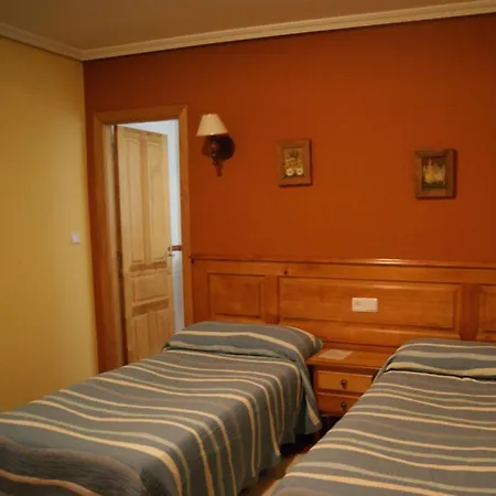 Garganta Del Cares Hotel Poncebos