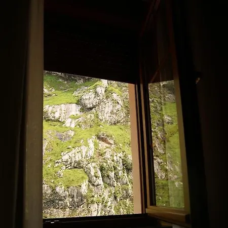 فندق Garganta Del Cares *