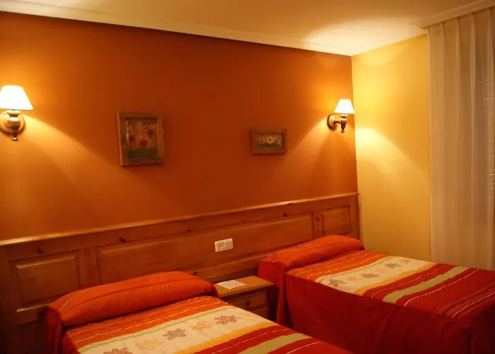 Garganta Del Cares Hotel *