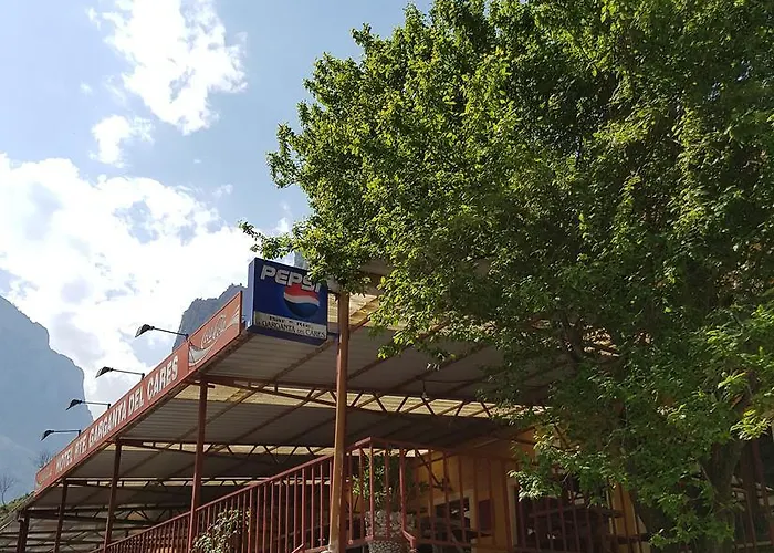 Hotel Garganta Del Cares