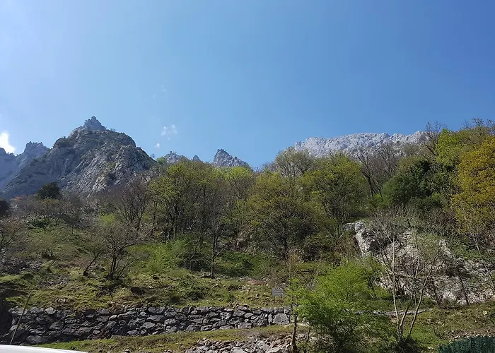 Garganta Del Cares Hotel Poncebos