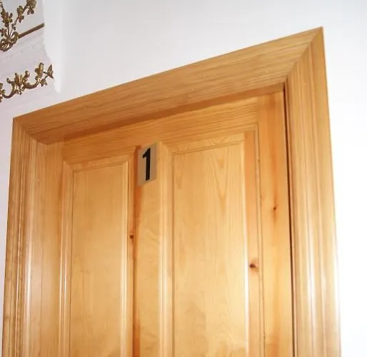 Hotel Garganta Del Cares